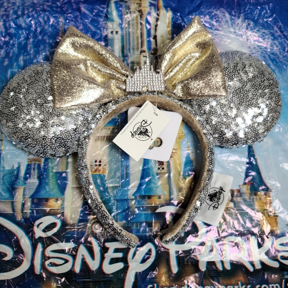 Disney Silver Sequin Disneyland Sleeping Beauty Castle Minnie Ears Headband BNWT - Picture 2 of 7